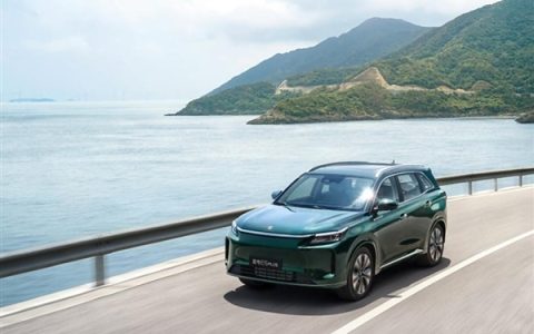 问界M7青春版 赛力斯蓝电E5 PLUS上市：中型SUV只卖9.98万起