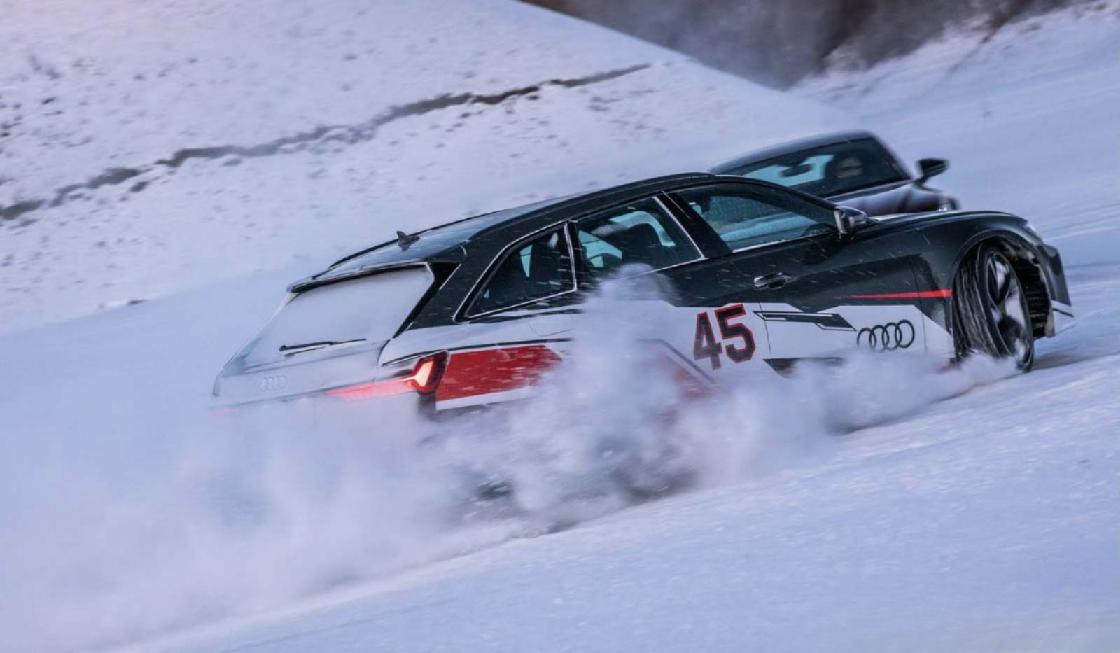 一汽奥迪quattro技术冰面驰骋，一汽奥迪冰雪体验之旅亮点纷呈